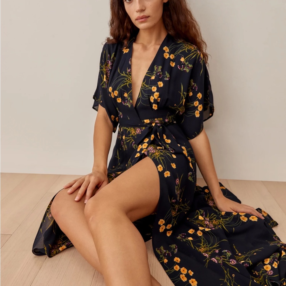 NWT Reformation Winslow Dress, Navy Floral (‘mademoiselle’)